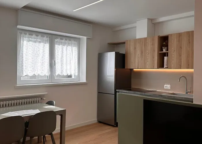 Leonardo Apartment *